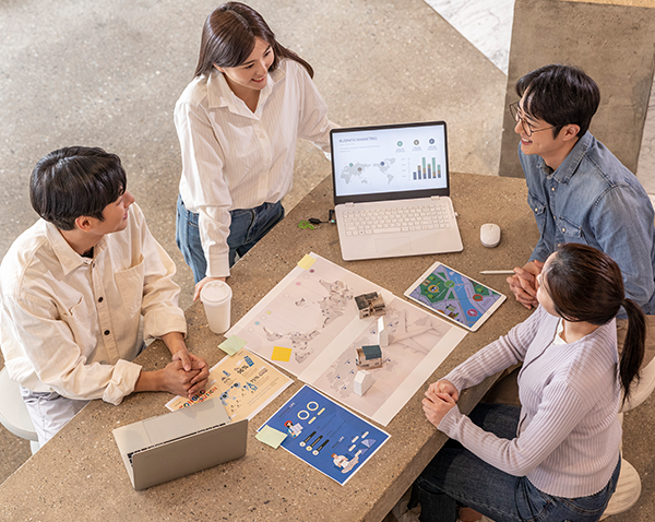 청년 참여기구 관련이미지